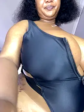 Snapshot of MayaPassion chatting on 11-12-25, 07:31 MayaPassion online show from 11-12-25, 07:31