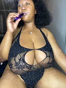 Snapshot of MayaPassion chatting on 11-14-25, 06:50 MayaPassion online show from 11-14-25, 06:50