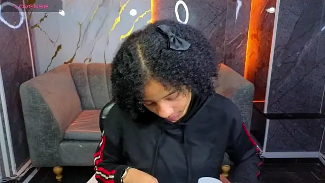 Violeth b online show from 11-08-25, 12:49