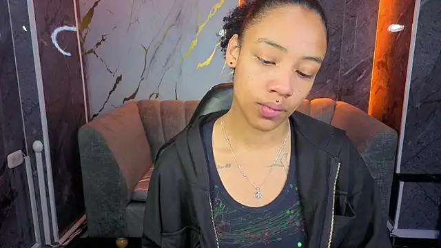 Violeth b online show from 11-11-25, 12:49