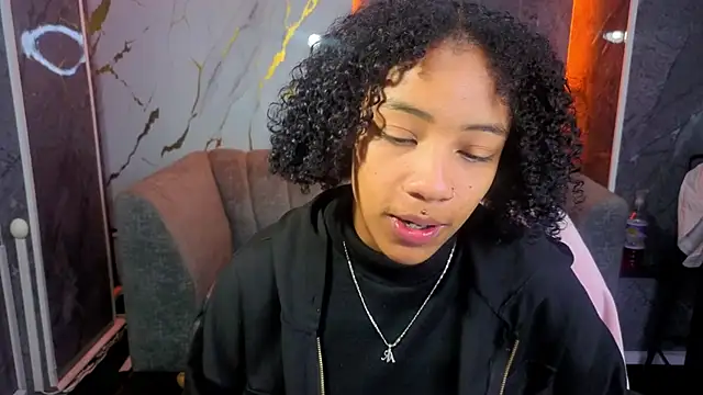 Violeth b online show from 11-13-25, 12:48