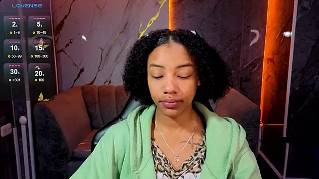 Violeth b online show from 11-19-25, 12:49