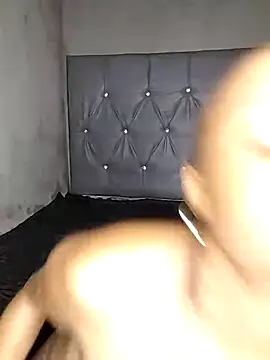 Snapshot of Sego_TeeTee chatting on 01-25-25, 02:15 Sego TeeTee online show from 01-25-25, 02:15