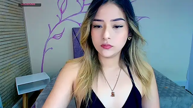 DahliaMoore online show from 12-20-24, 12:05