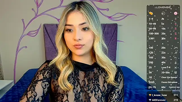 DahliaMoore online show from 01-25-25, 11:22