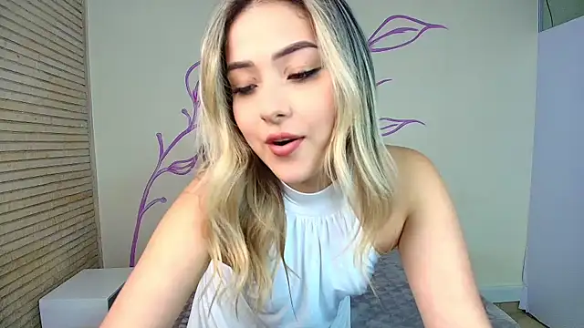 DahliaMoore online show from 02-13-25, 10:54