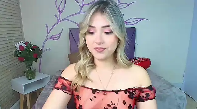 DahliaMoore online show from 02-14-25, 08:26