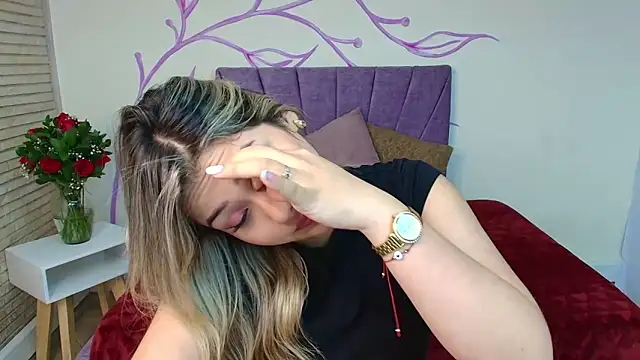 DahliaMoore online show from 02-18-25, 10:47