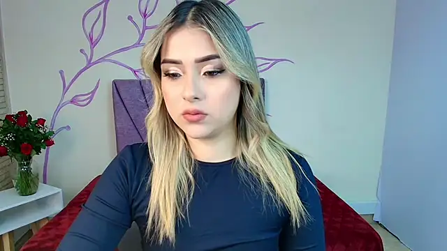 DahliaMoore online show from 02-20-25, 07:41