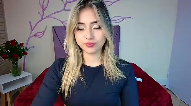 DahliaMoore online show from 02-20-25, 10:48