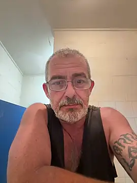 ausbod online show from 04-01-26, 01:41