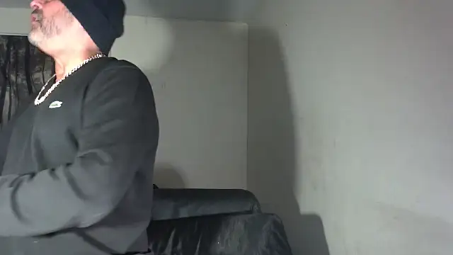 RickStone51 online show from 12-21-25, 04:52