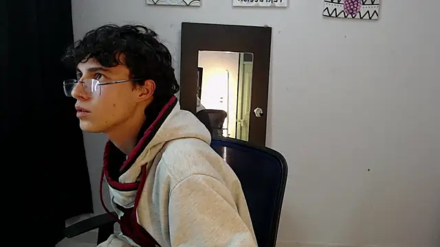 Snapshot of Jeam_hot chatting on 01-02-25, 10:33 Jeam hot online show from 01-02-25, 10:33