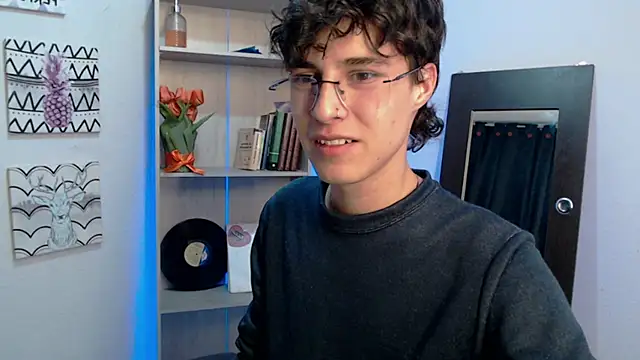 Snapshot of Jeam_hot chatting on 01-06-25, 09:43 Jeam hot online show from 01-06-25, 09:43