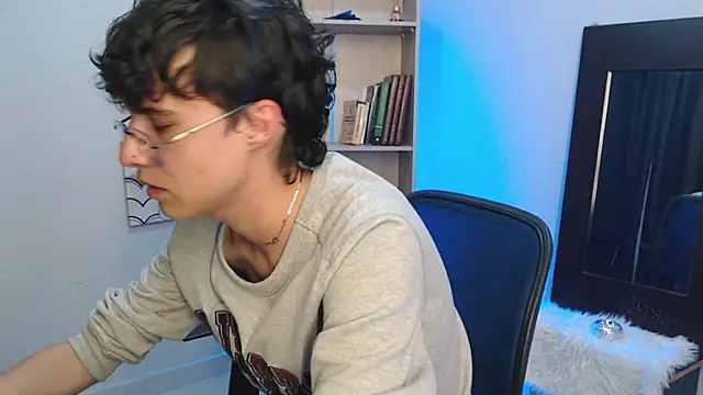 Snapshot of Jeam_hot chatting on 01-07-25, 09:03 Jeam hot online show from 01-07-25, 09:03