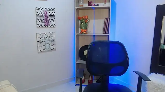 Snapshot of Jeam_hot chatting on 01-29-25, 01:48 Jeam hot online show from 01-29-25, 01:48