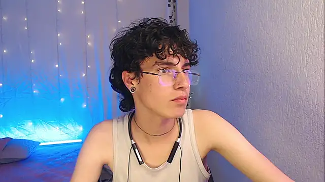 Snapshot of Jeam_hot chatting on 02-01-25, 09:08 Jeam hot online show from 02-01-25, 09:08