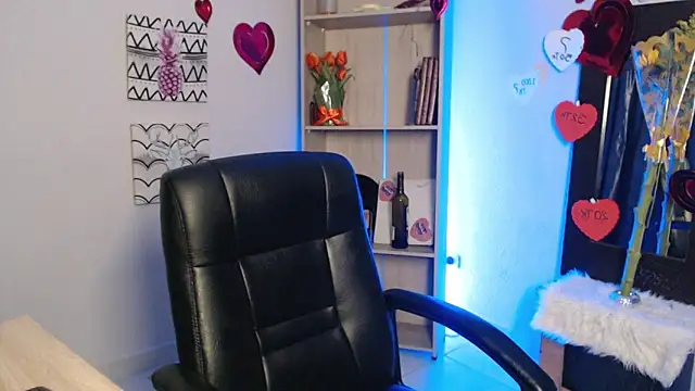 Snapshot of Jeam_hot chatting on 02-21-25, 01:11 Jeam hot online show from 02-21-25, 01:11