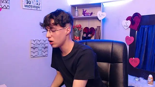 Snapshot of Jeam_hot chatting on 03-13-25, 09:26 Jeam hot online show from 03-13-25, 09:26