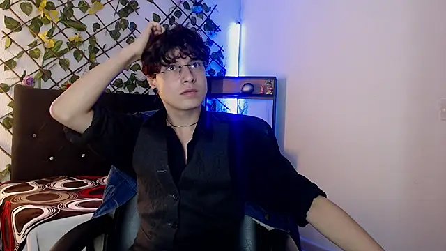 Jeam hot online show from 12-19-25, 09:55