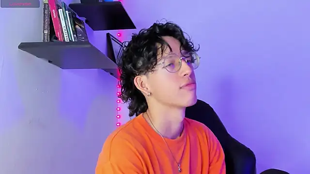 manu vera online show from 01-19-25, 07:47