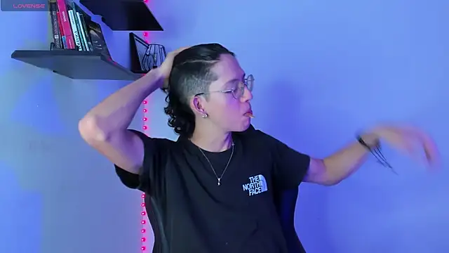 manu vera online show from 01-26-25, 09:07