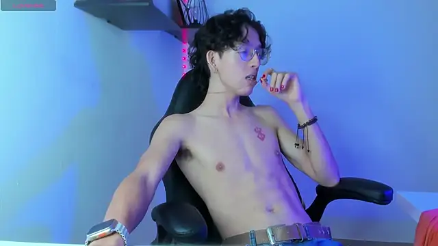 manu vera online show from 02-10-25, 10:30