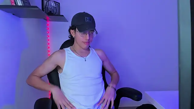 manu vera online show from 02-28-25, 07:25