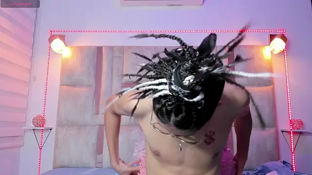 manu vera online show from 03-19-25, 07:38