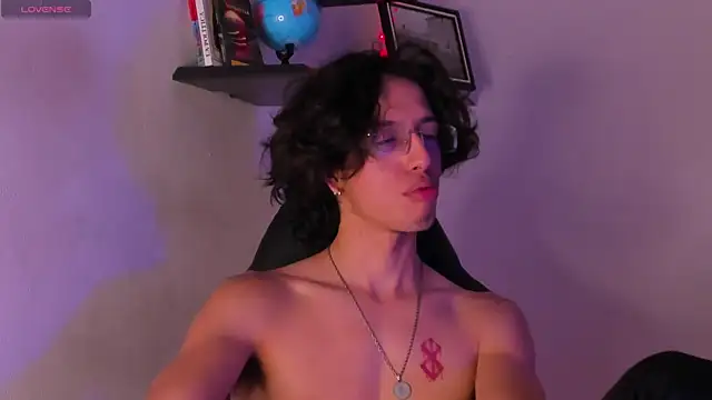 manu vera online show from 10-16-25, 08:48