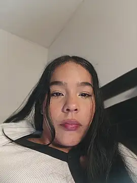 SweetFortuner online show from 04-30-26, 04:02