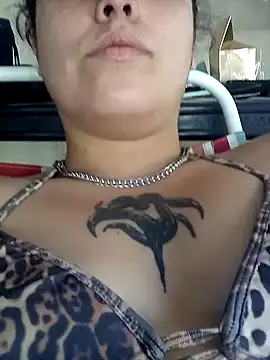 Snapshot of lucylovles chatting on 02-17-25, 09:41 lucylovles online show from 02-17-25, 09:41