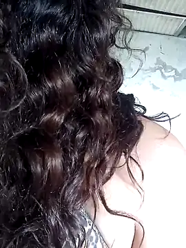 Snapshot of lucylovles chatting on 03-11-25, 11:55 lucylovles online show from 03-11-25, 11:55