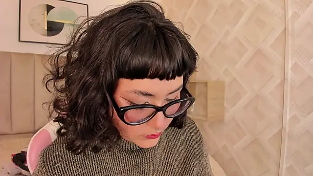 Haru Bonny online show from 04-27-26, 07:45