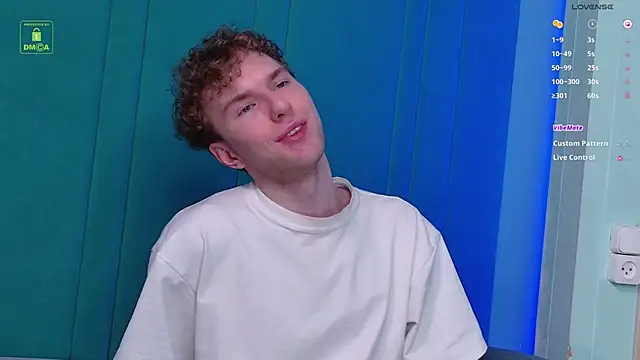 Snapshot of Tony_Talorr chatting on 02-17-25, 08:26 Tony Talorr online show from 02-17-25, 08:26