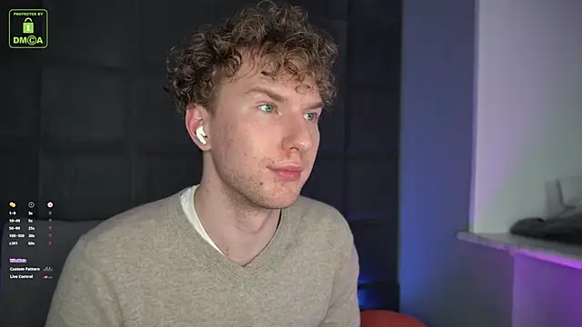 Snapshot of Tony_Talorr chatting on 03-07-25, 03:51 Tony Talorr online show from 03-07-25, 03:51