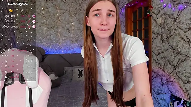 Snapshot of _flowersweeet_ chatting on 02-26-25, 08:00 flowersweeet online show from 02-26-25, 08:00