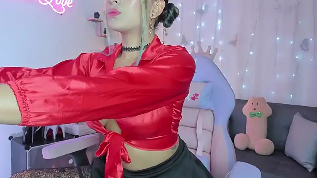 Snapshot of Alaia_Love77 chatting on 01-17-25, 10:12 Alaia Love77 online show from 01-17-25, 10:12