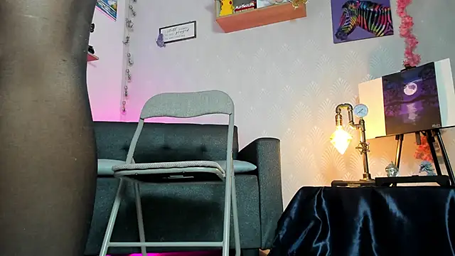 Snapshot of Alaia_Love77 chatting on 09-15-25, 03:56 Alaia Love77 online show from 09-15-25, 03:56