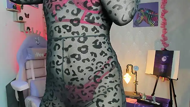 Snapshot of Alaia_Love77 chatting on 10-03-25, 10:07 Alaia Love77 online show from 10-03-25, 10:07