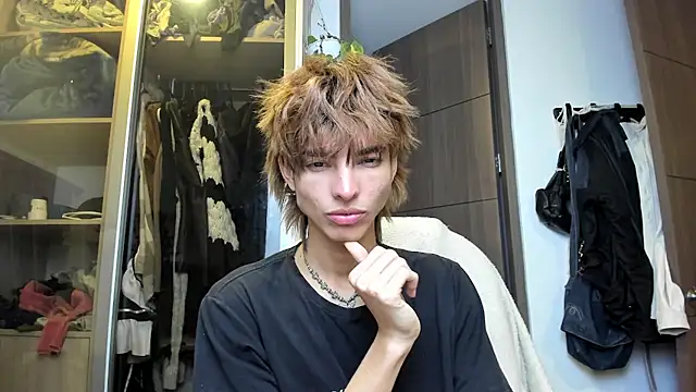 santy-kitty online show from 02-14-25, 05:30