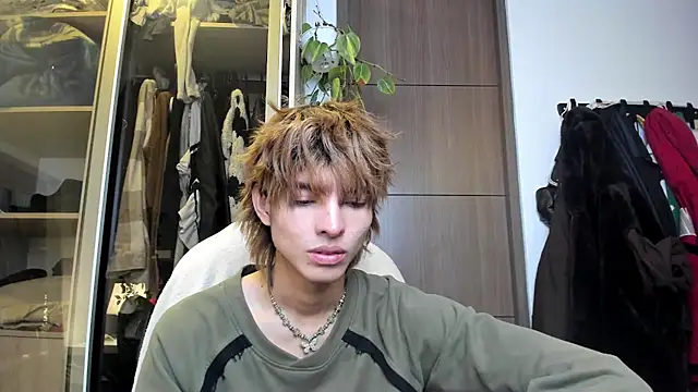 santy-kitty online show from 02-19-25, 12:14