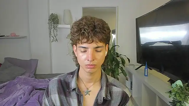 santy-kitty online show from 11-11-25, 04:01