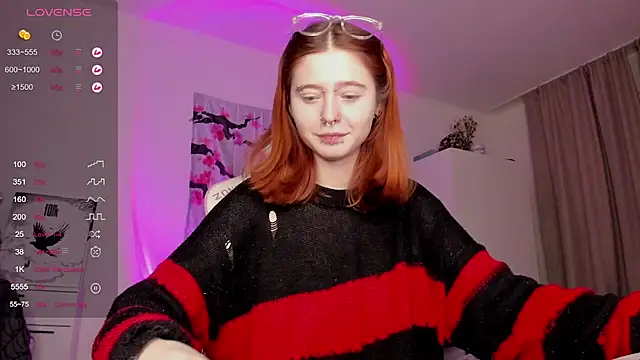 ScarletRos3 online show from 02-10-25, 02:41