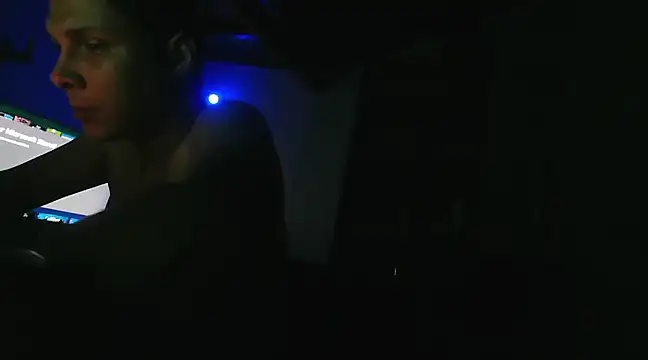 Snapshot of dans1993med03 chatting on 12-06-24, 06:15 dans1993med03 online show from 12-06-24, 06:15