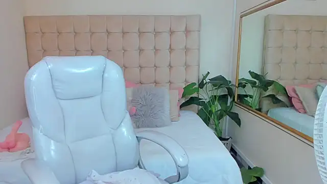 Redhot chilipeppers online show from 03-16-25, 01:38