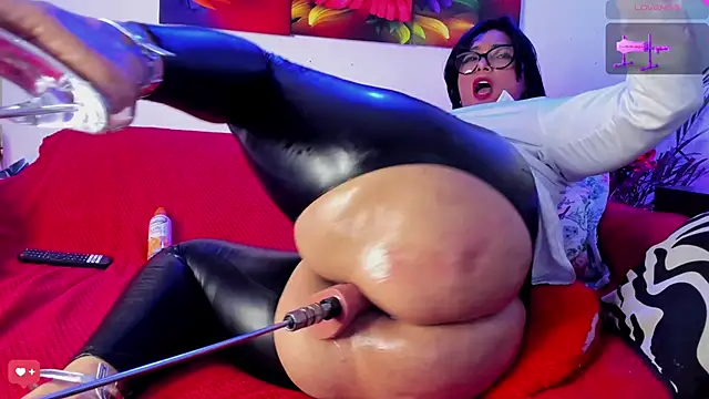 Venus R0se online show from 03-15-25, 08:54