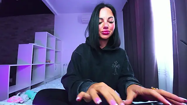 AddictedSabi online show from 10-19-25, 07:20