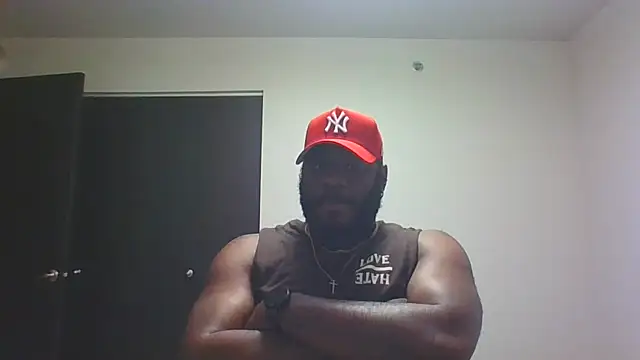 Snapshot of Stayinalive1992 chatting on 03-20-26, 03:55 Stayinalive1992 online show from 03-20-26, 03:55