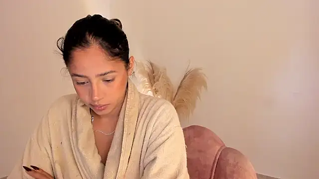 amelie murphy  online show from 03-24-26, 06:24